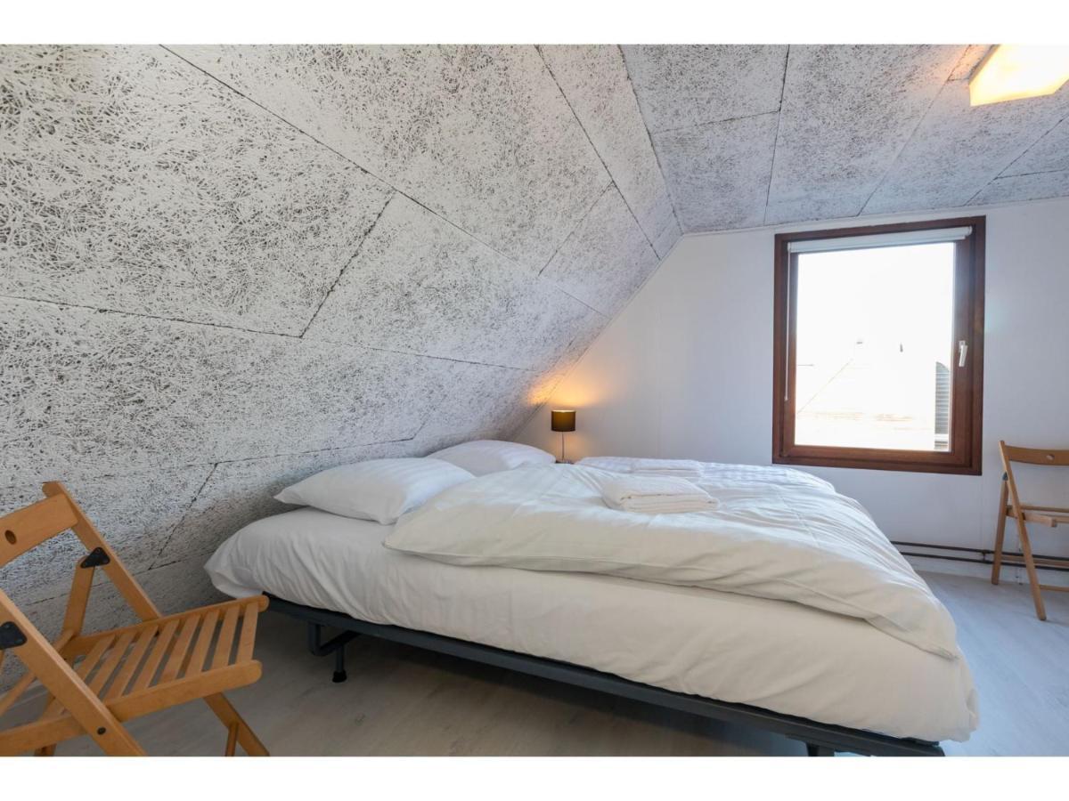 Completely Renovated Apartment Within Walking Distance Of Вере Экстерьер фото